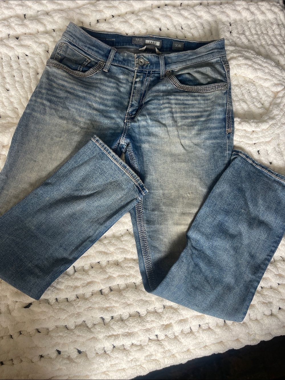 BKE Mens Size 33x30 Regular Light Blue Faded Denim Jeans w/Back Pocket Stitching - Picture 2 of 5